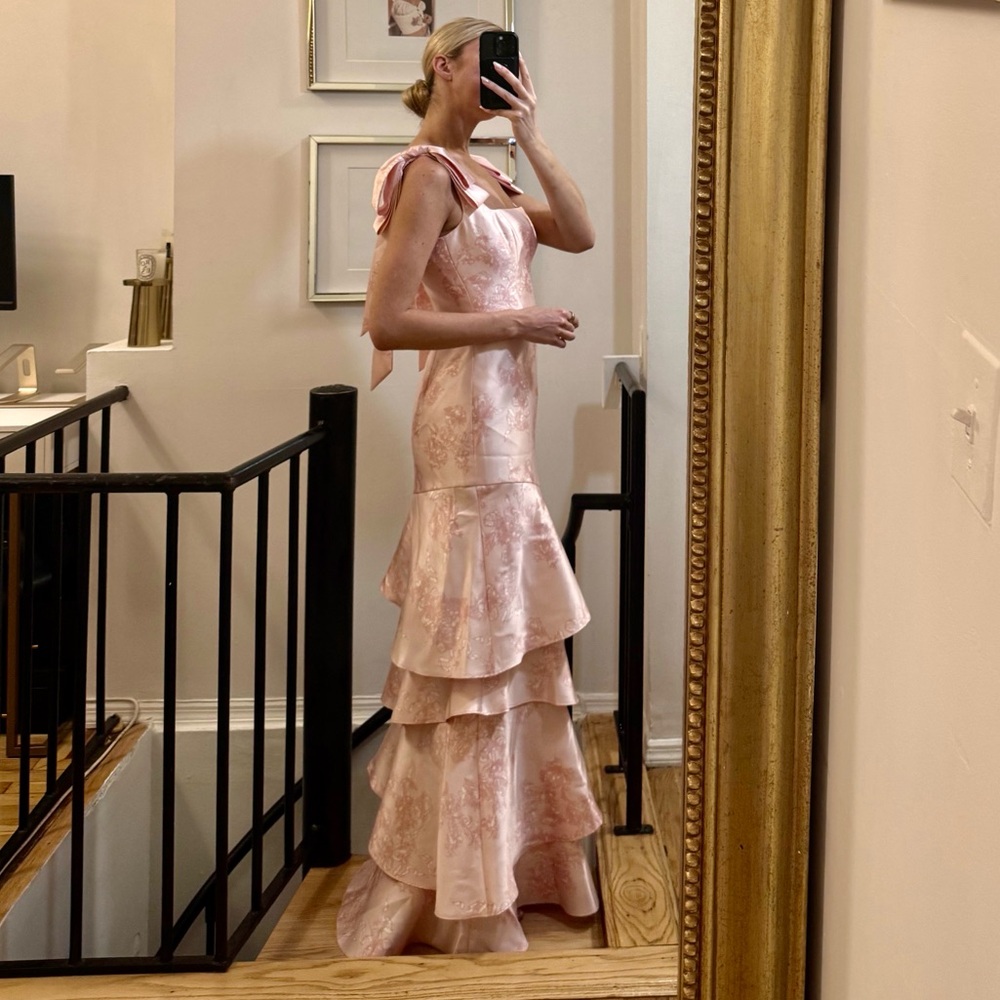 Elegant Pink Tiered Ruffle Gown Bridgerton formal NWOT RARE SAMPLE one of a kind